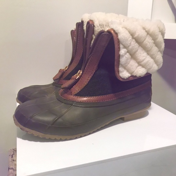 Tory Burch “Abbott” shearling snow/rain duck boots - Picture 4 of 16